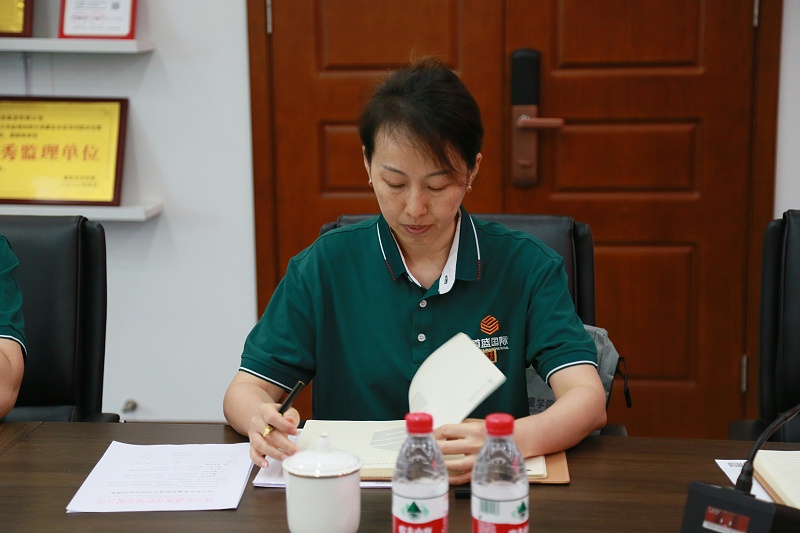 謝小琴
